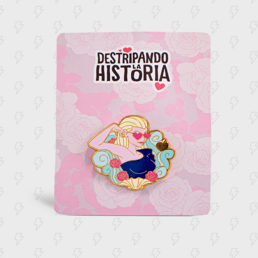 Pin metálico dorado de la diosa griega Afrodita de Destripando la Historia.